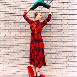 Zara dress. Size medium in colorful